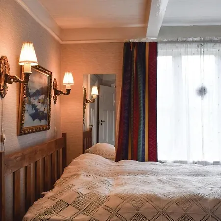 Awesome In W/ Wifi And 4 Bedrooms *
