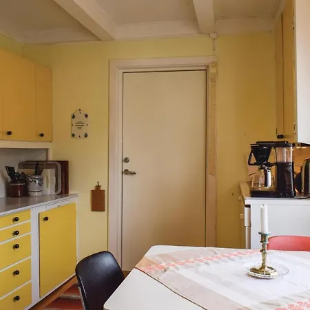 Awesome In W/ Wifi And 4 Bedrooms Feriehus Risør